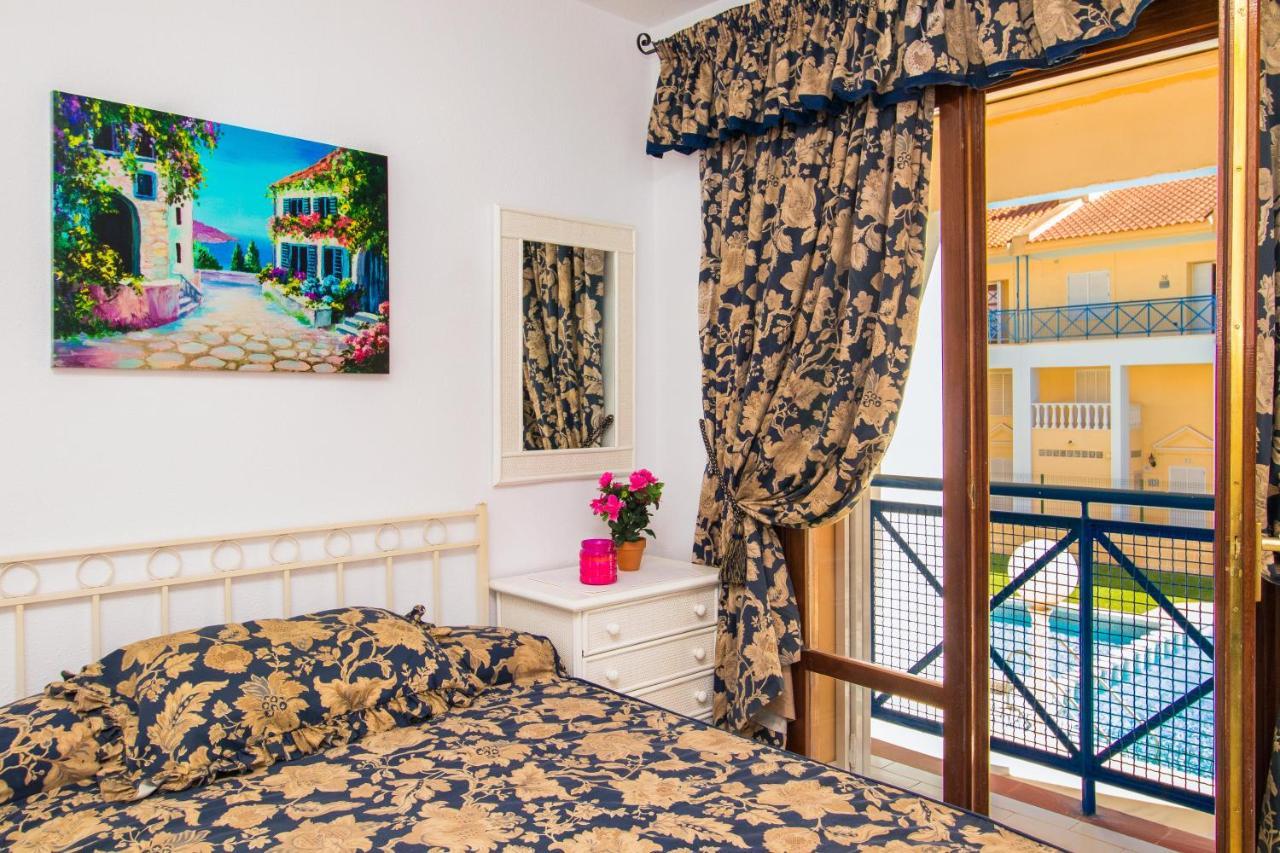 Nice House With Tennis Court,Sports And Playground Torrevieja Esterno foto
