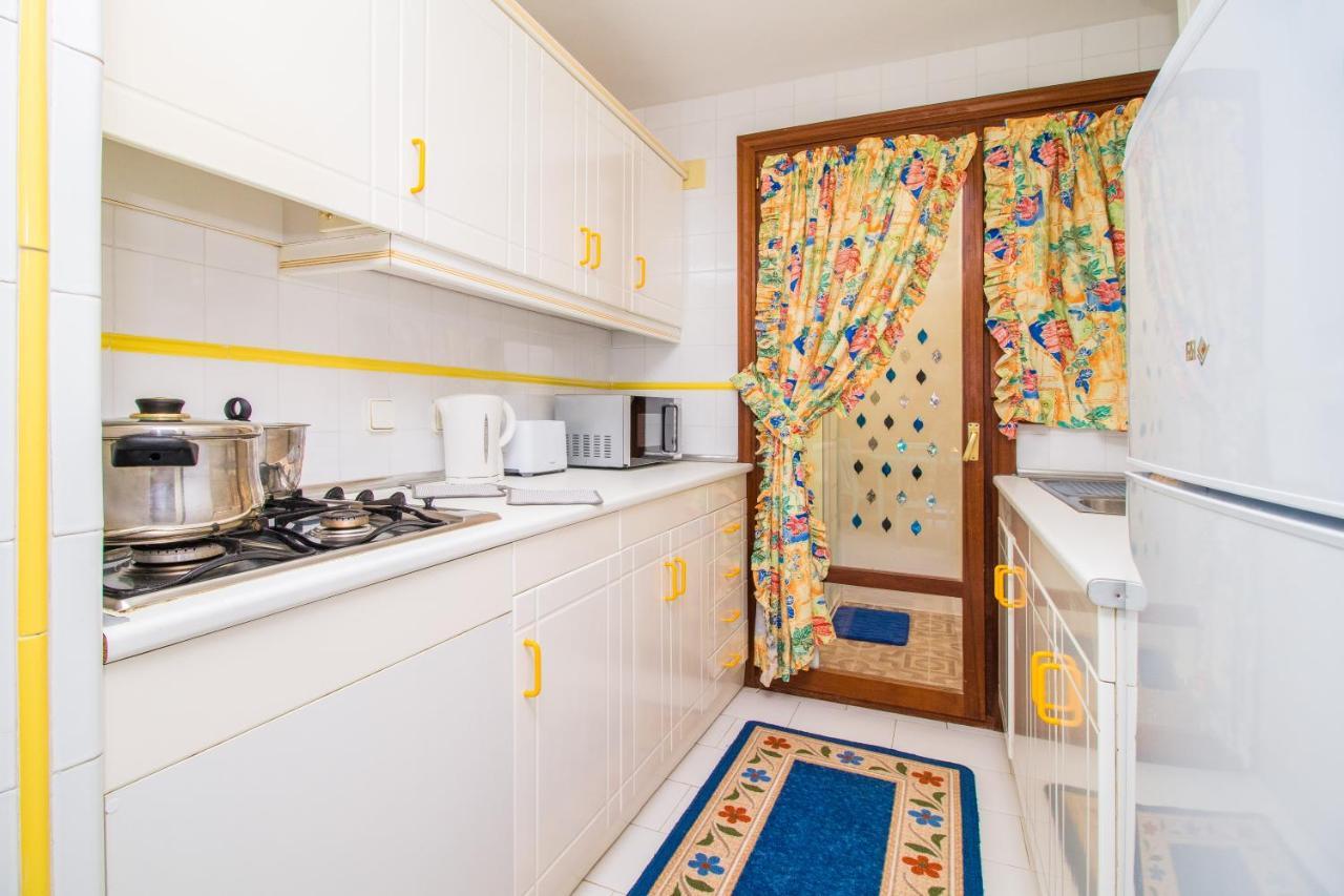 Nice House With Tennis Court,Sports And Playground Torrevieja Esterno foto