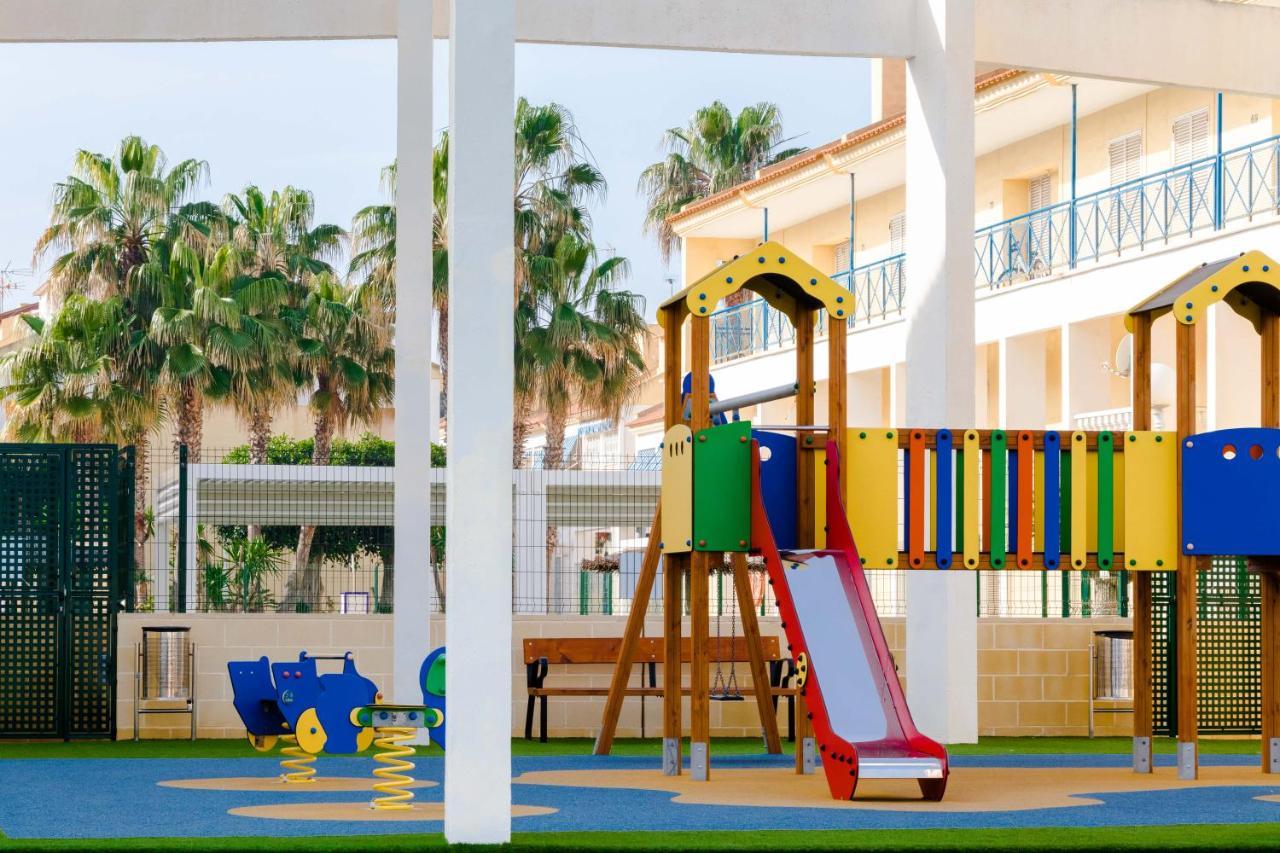 Nice House With Tennis Court,Sports And Playground Torrevieja Esterno foto