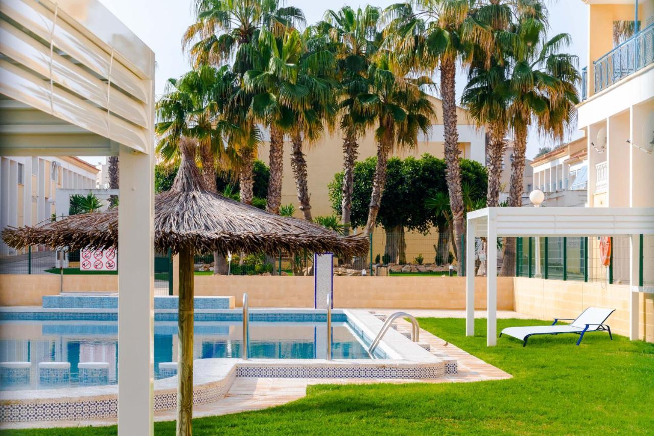 Nice House With Tennis Court,Sports And Playground Torrevieja Esterno foto