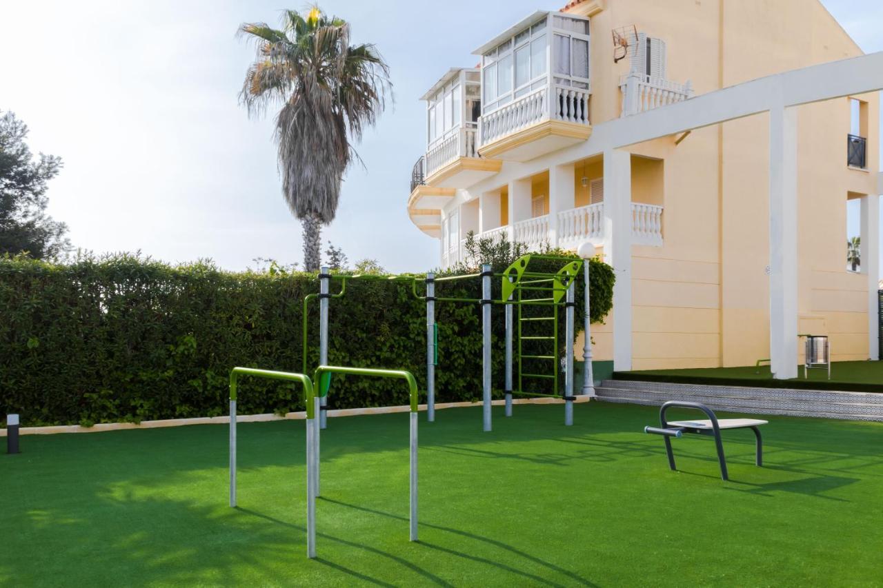 Nice House With Tennis Court,Sports And Playground Torrevieja Esterno foto